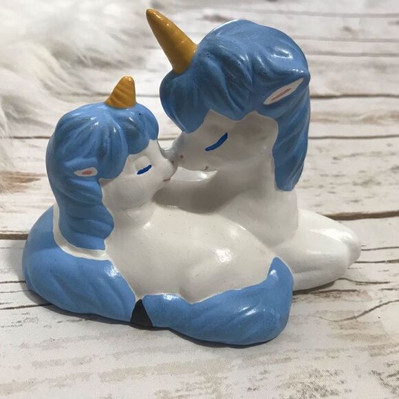 Ceramic Unicorn Mom with Baby - Picture 1 of 7